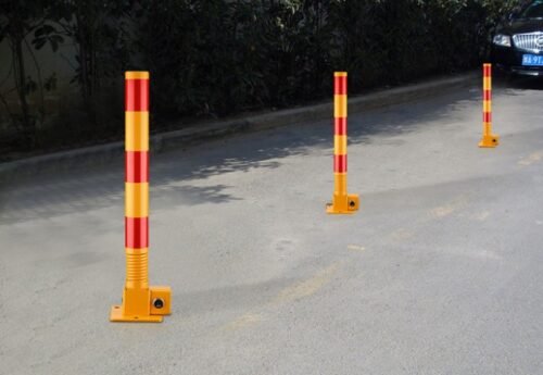 Parking Barrier Pole | Vehicle Security Lock Post | 600mm Height Car Safety Bollard with Base Lock