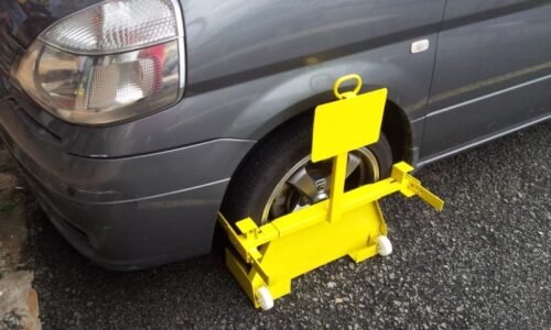 Car Wheel Clamp | Small to Extra-Large Wheel Locks for Sedan, Pickup, Truck & Bus - Image 3